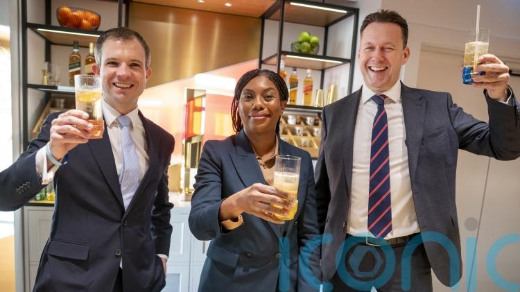 Kemi Badenoch hails Russell Findlay as &lsquo;best person&rsquo; to be first minister