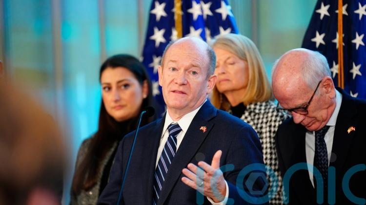 US delegation seeks to reassure Denmark and Greenland after Trump&rsquo;s threats