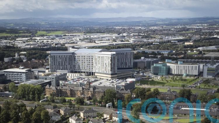 Police investigating six infection-linked deaths at Glasgow hospital