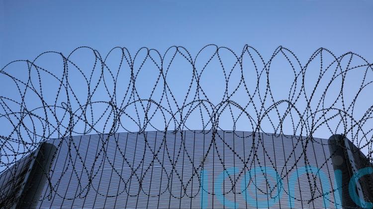 Prison windows and X-ray scanners not being fixed amid drug crisis &ndash; watchdog