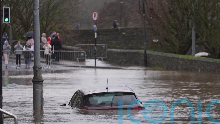 Some of worst-hit flooded areas bracing for &lsquo;very heavy rain&rsquo;