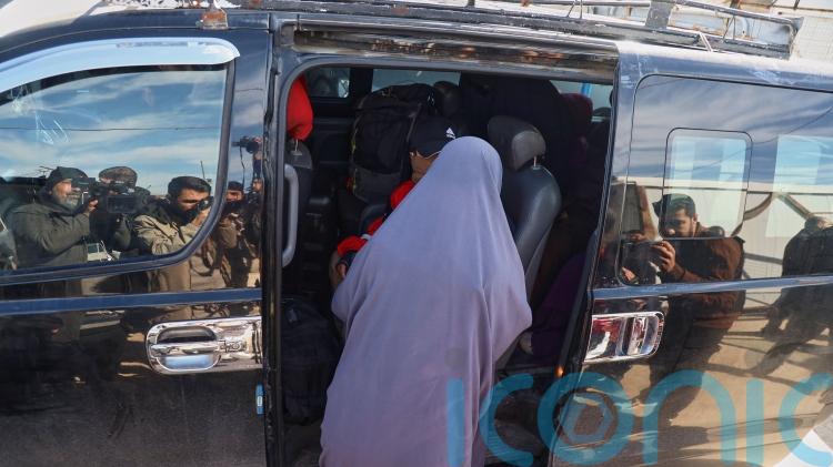 Australians with alleged IS ties turned back after leaving Syrian camp