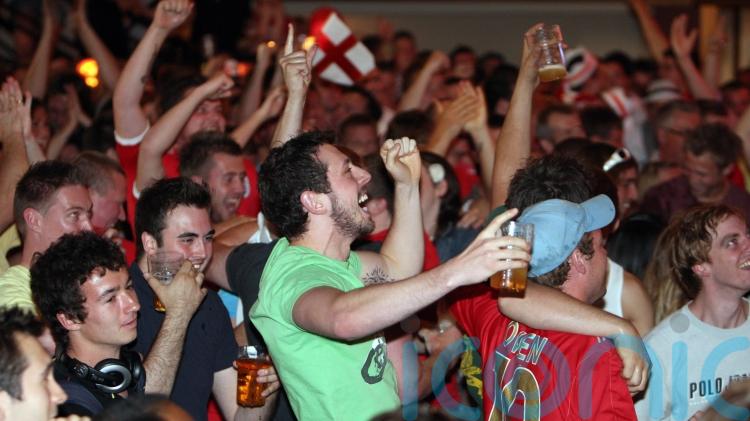 Pubs can open later if home nations reach World Cup knockout stage