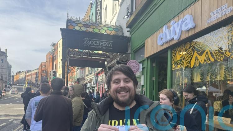 Foo Fighters fans rush to buy tickets for surprise Dublin gig