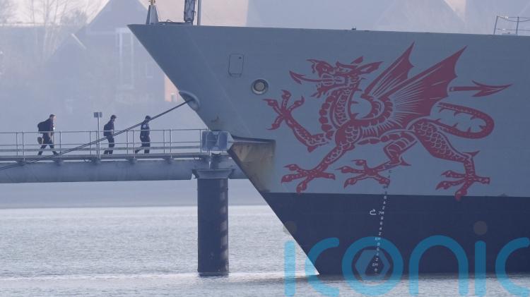 HMS Dragon may not sail to protect Cyprus until next week &ndash; report