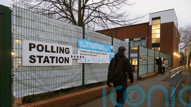 Polling stations open in by-election that could decide PM&rsquo;s future
