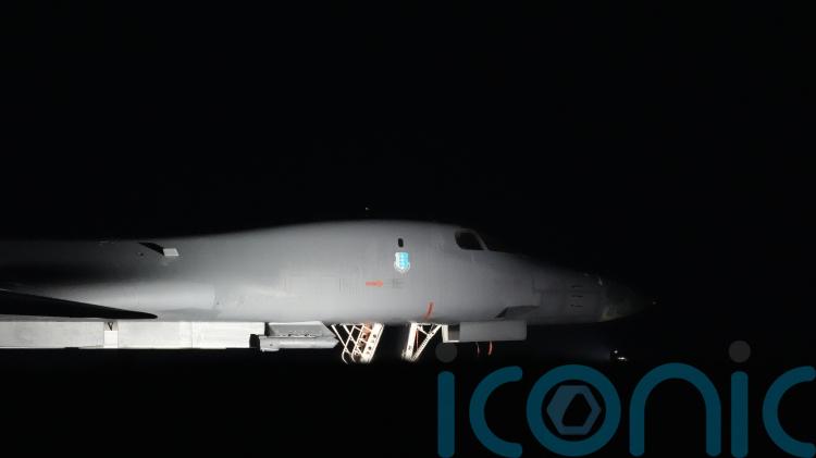 US bomber lands in UK as Iran war enters eighth day