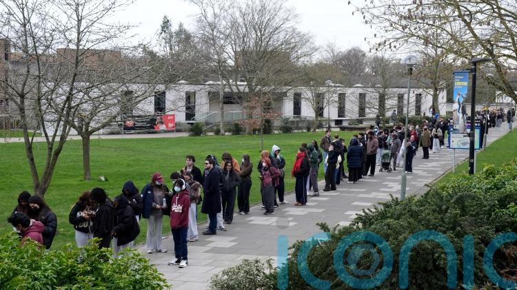 What is meningitis B and why are young people at risk?