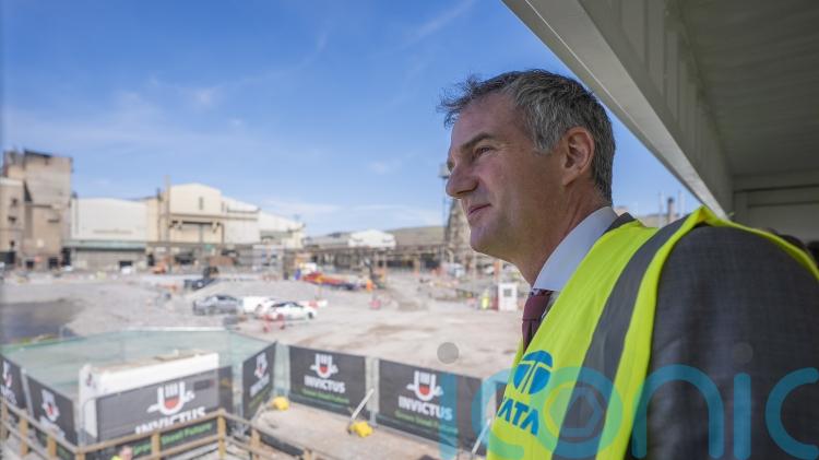 Steel strategy announced to preserve production in the UK