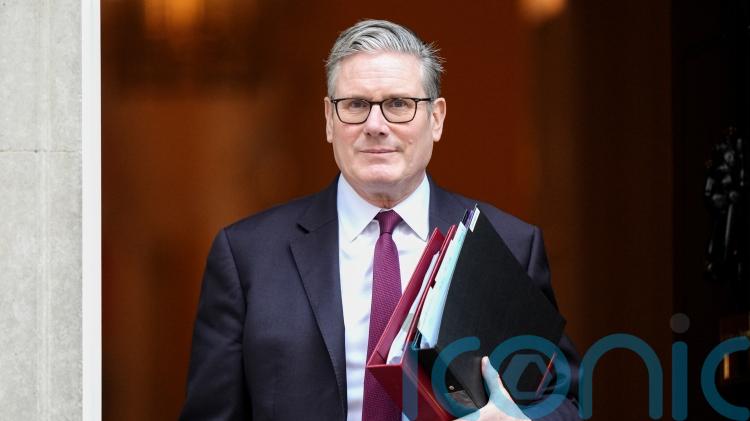 Swinney calls on PM to host four nations energy summit amid Middle East conflict