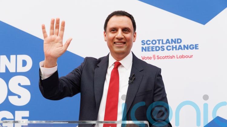 Anas Sarwar: Back Labour for change and end 20 years of &lsquo;tired SNP&rsquo; rule