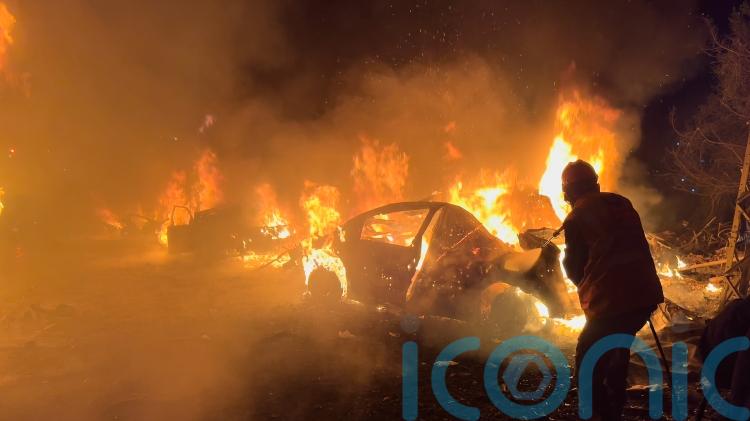 Trump claims Iran&rsquo;s president wants a ceasefire, as air strikes batter Tehran