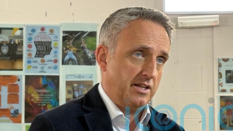 Unpaid carers should have &pound;400 uplift in support, say Lib Dems