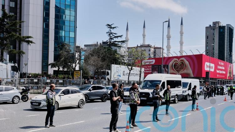 Gunmen attack building housing Israeli consulate in Istanbul