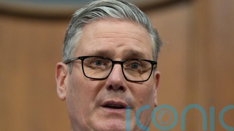 Keir Starmer welcomes US-Iran ceasefire amid efforts to reopen Strait of Hormuz