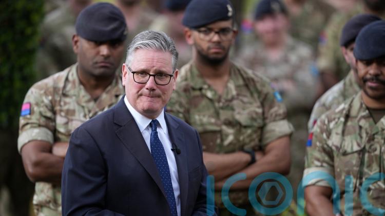 Starmer to meet Middle East leaders amid fragile Iran ceasefire