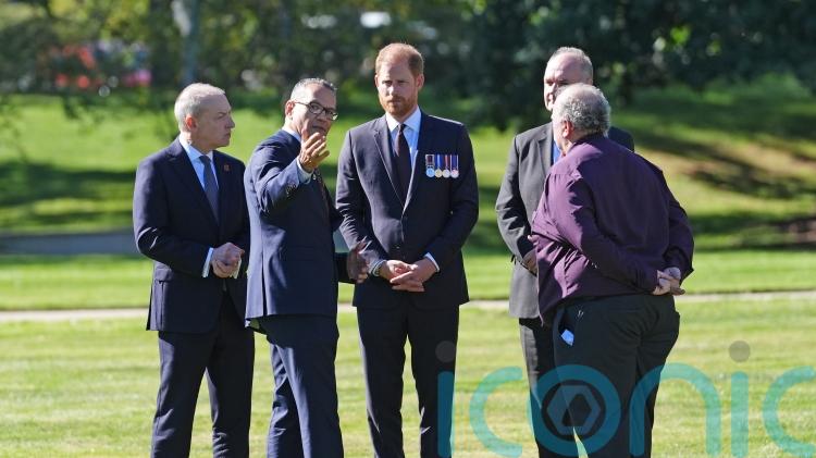 Duke of Sussex meets Indigenous veterans at Australian War Memorial