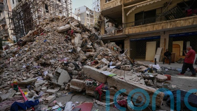 10-day ceasefire agreed on by Israel and Lebanon goes into effect