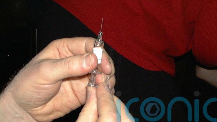 Meningitis B: Jabs and antibiotics offered as three cases found in Weymouth