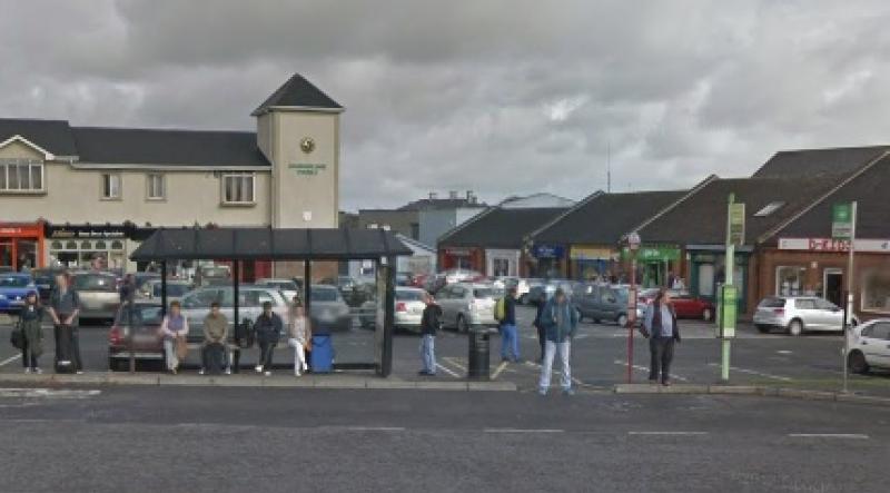 Commuting blues - 4km walk to catch a Portlaoise to Dublin bus