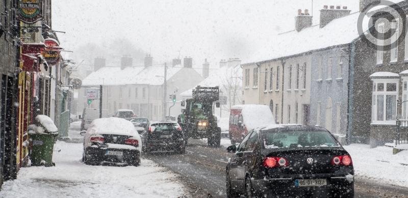 snow SNEACHTA snow sneachta