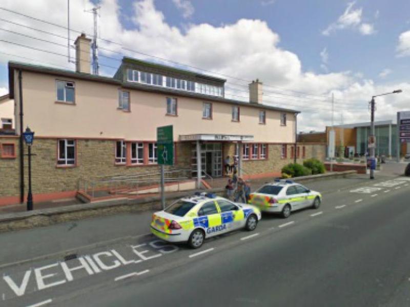 Thurles Gardaí help a visitor find her father's service records 