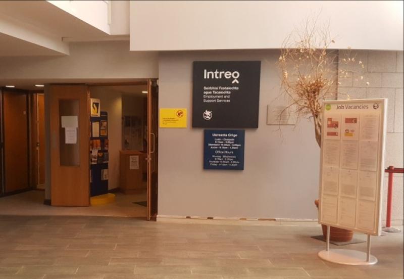 Slight fall in Louth Live Register numbers