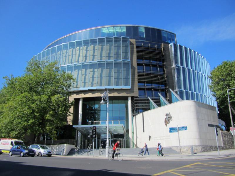 Jury begins considering their verdict in Dundalk taxi driver murder trial