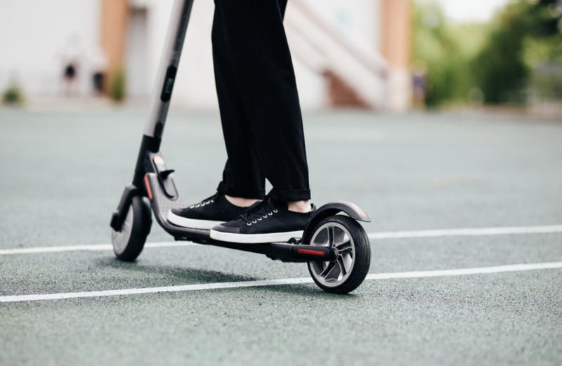 Motorists "at their wits' end" with e-scooter drivers in Kilkenny