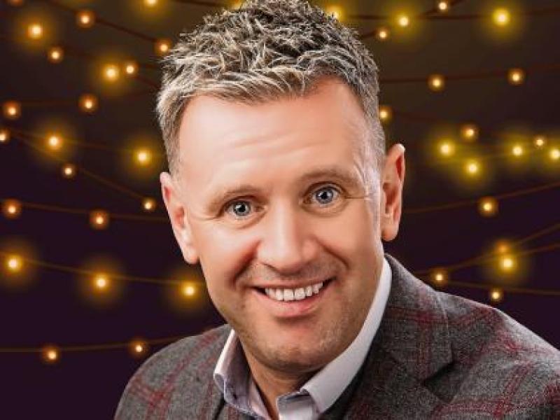 Mike Denver set to perform in Dundalk