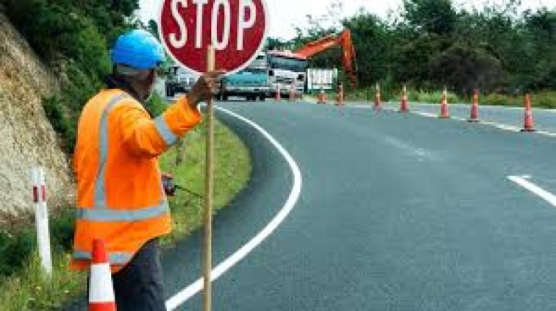 €7.5 mill for 45 kms in Laois district that is 'scrimping' for money compared with Portlaosie