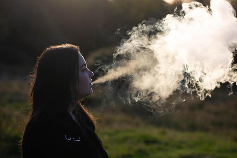 Doctors warn 'nightmare' side effects of vaping are warping teenagers' brains