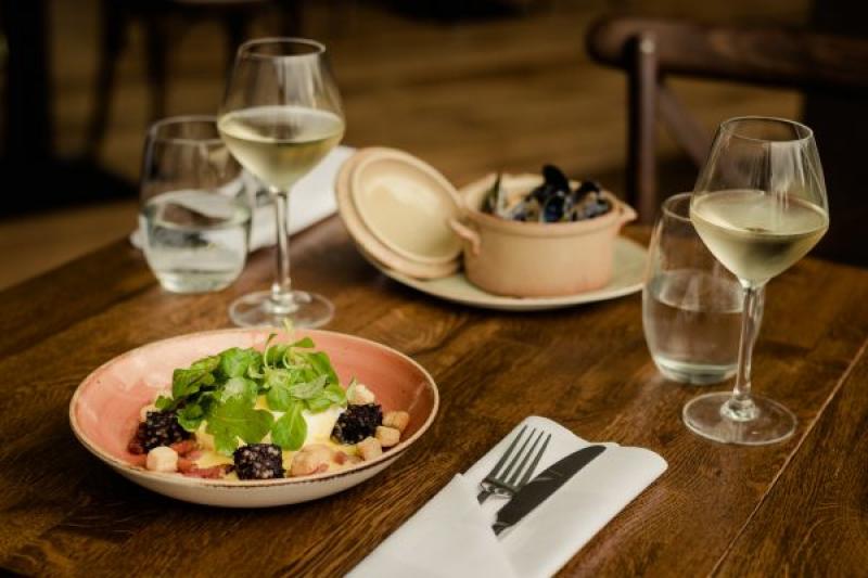 170713_COMMERCIAL_HeraldandDevoy_17