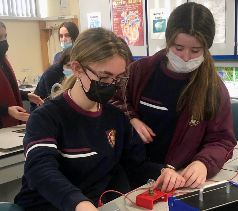 Presentation celebrate women in STEM