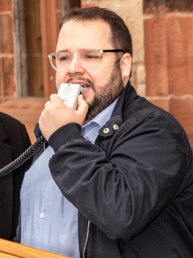 Aontú Councillor Doyle challenges Foyle politicians to reject pay-rises