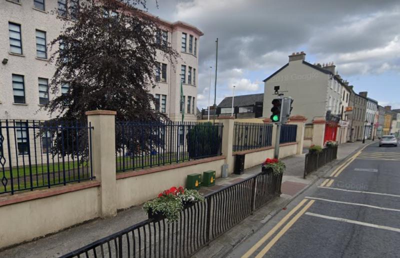 Railings to protect Laois students gone because of being unsafe claims roads agency