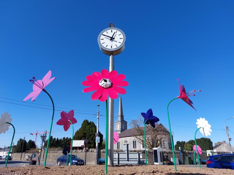 Bright flower sculptures pop up on Portlaoise roundabout 