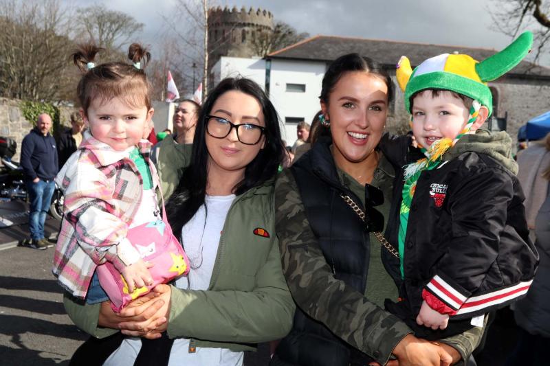 Nenagh pulls out all the stops to mark St Patrick's Day with music and market