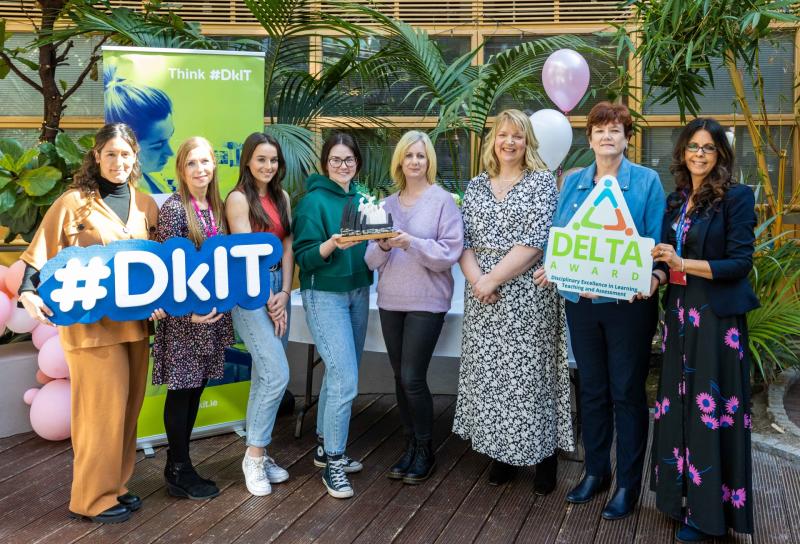 Dundalk Institute celebrate winning a National DELTA Award