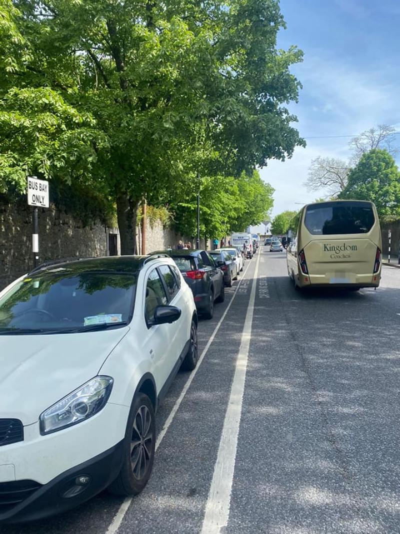 Gardaí warn drivers in Kilkenny to not park in bus bays again after more complaints