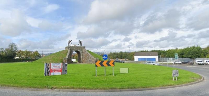 Garda appeal after red Lexus involved in collision is abandoned in Letterkenny