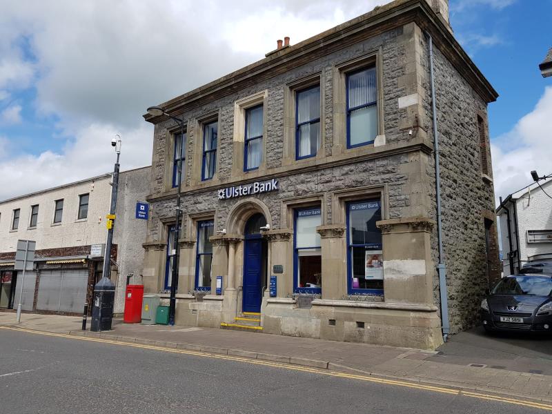 County Derry bank closure marks the 'end of an era'