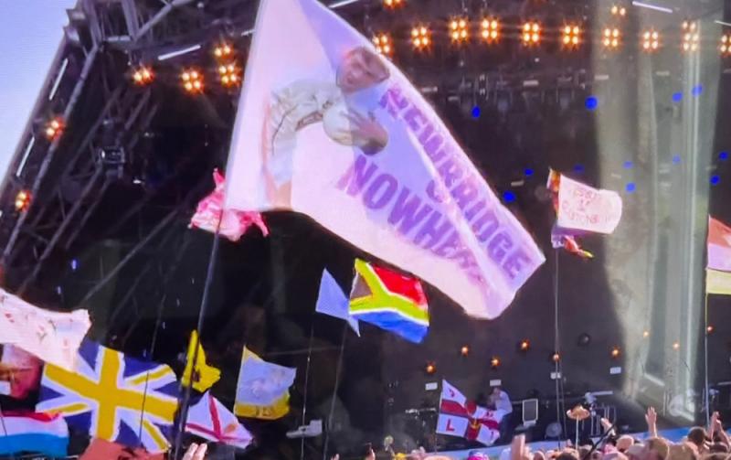 Kildare restaurant offer cash prize to Glastonbury festival Newbridge or Nowhere flag owner
