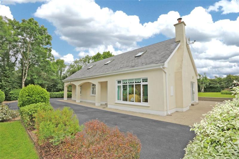 This lakeside dream house in Dromineer is on sale for just under €700,000