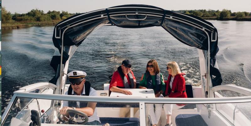 WATER CRUISING