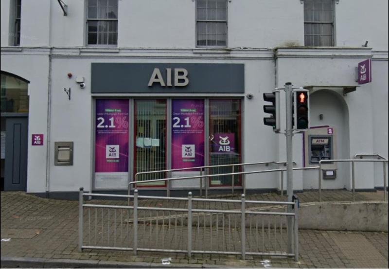 Emergency debate sought to discuss downgrading of banking services in Cahir and Cashel