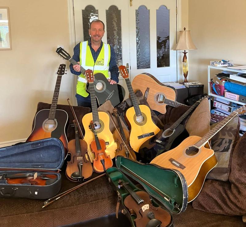 Huge response in Leitrim to appeal for instruments for Ukrainians 