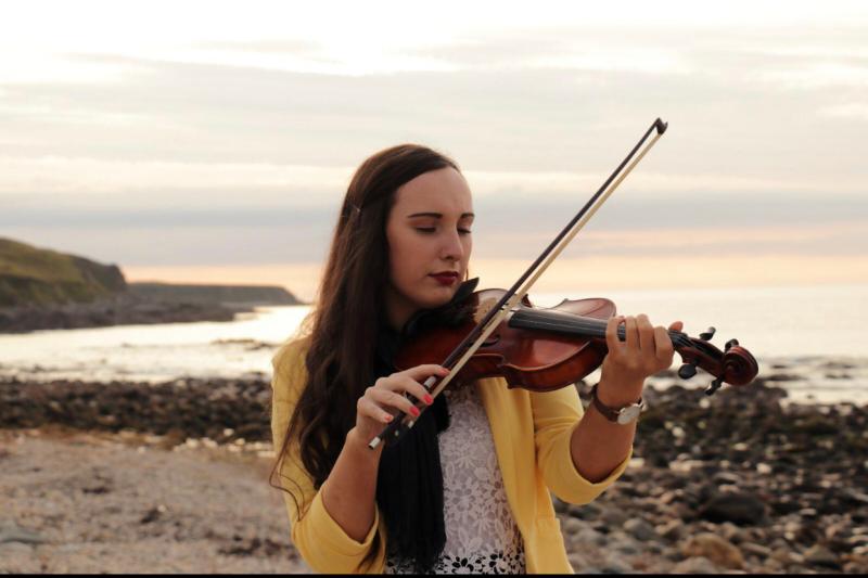 Cliona Ní Ghallachóir is a  champion sean-nós singer who has many talents