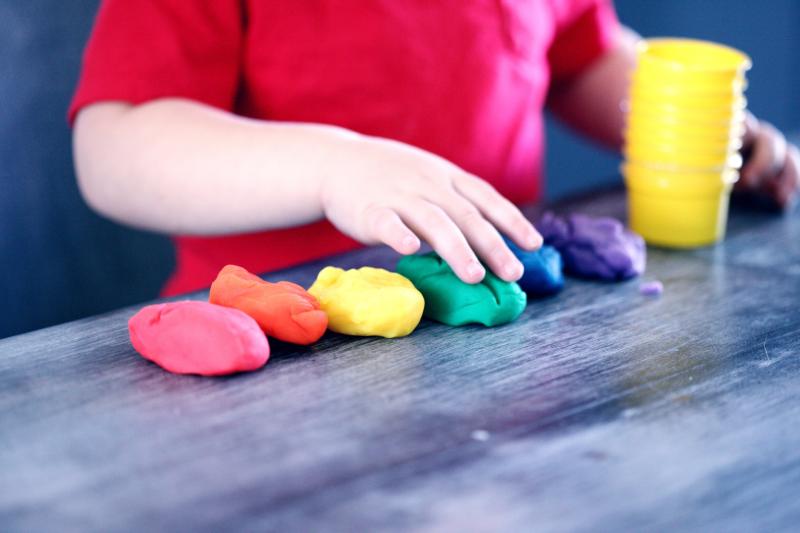 Majority of childcare workers in Carlow will see wages rise from ’historic’ new pay agreement