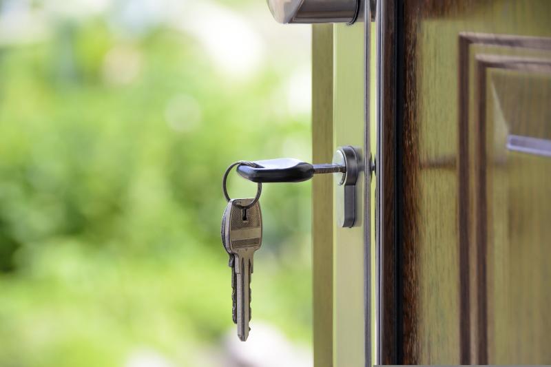 Anger as almost 100 refugees placed in social housing development 